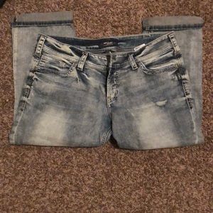 Silver Jeans capris